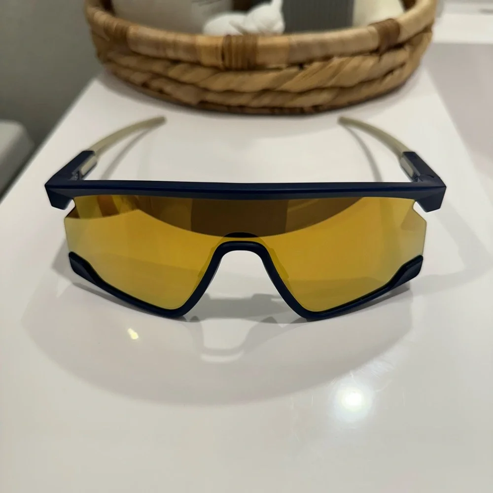 Oakley Blue Frame with Yellow Lens Wearable Glasses